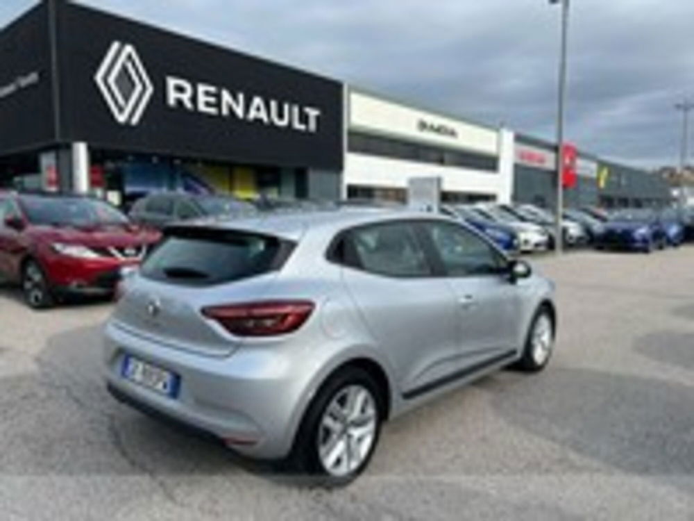 Renault Clio Blue dCi 100 CV 5 porte Business del 2023 usata a Pordenone (5)