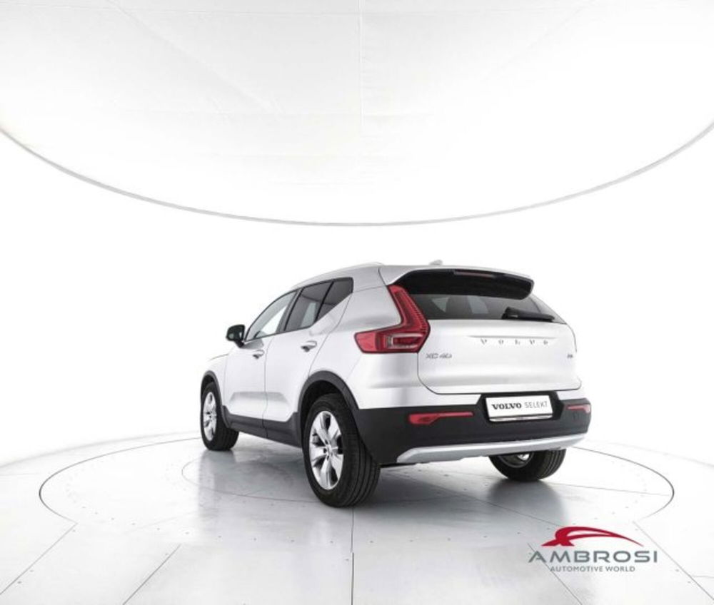 Volvo XC40 usata a Perugia (4)