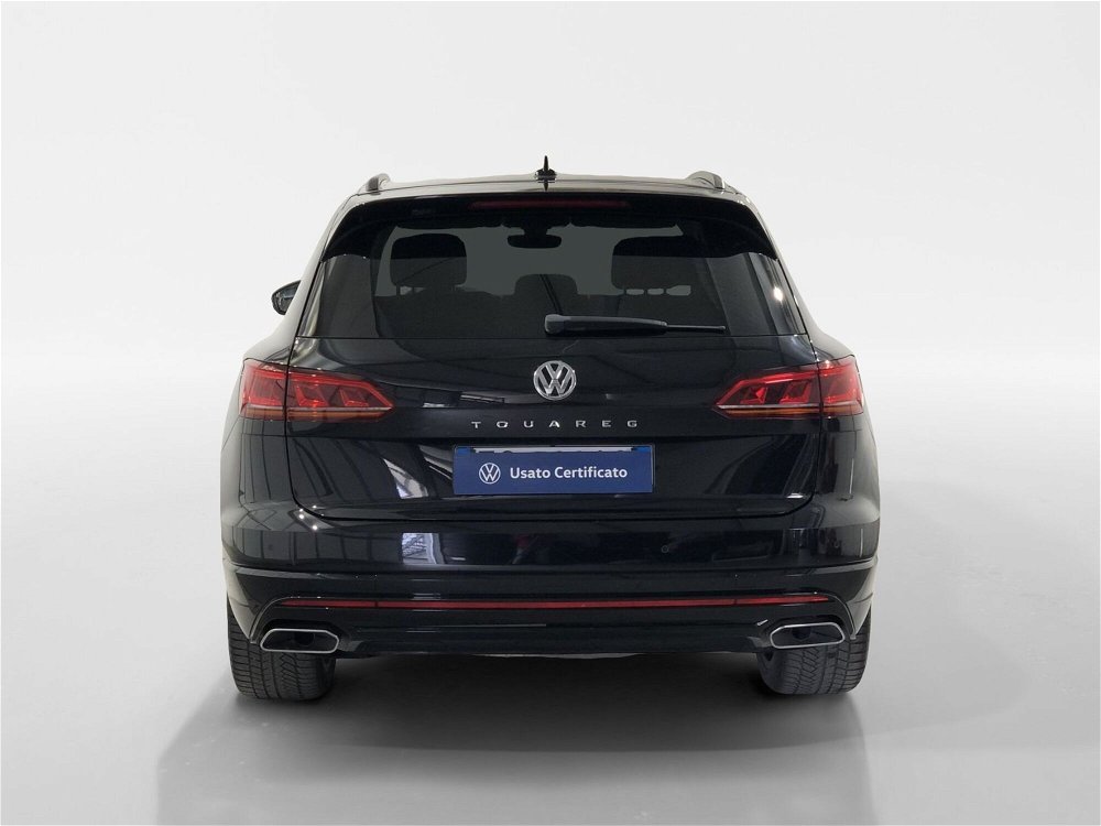 Volkswagen Touareg 3.0 V6 TDI 286 CV SCR R-Line del 2018 usata a Massa (5)