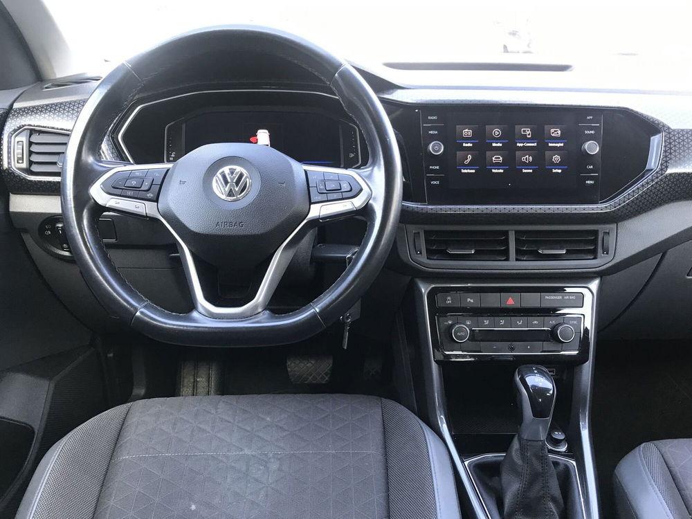 Volkswagen T-Cross usata a Massa-Carrara (19)