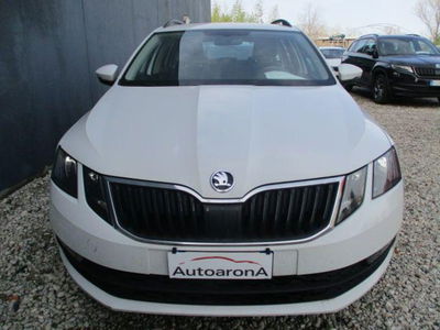 Skoda Octavia Station Wagon 1.5 DSG Wagon Executive G-Tec del 2020 usata a Paruzzaro