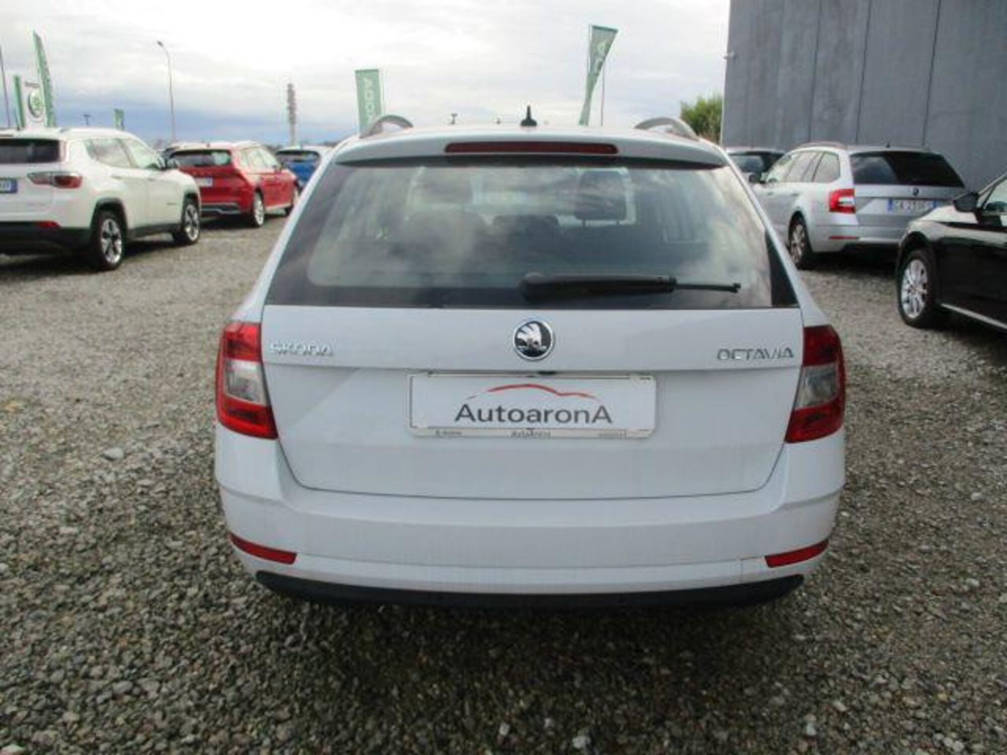 Skoda Octavia Station Wagon 2.0 TDI SCR 150 CV DSG Wagon Executive del 2019 usata a Paruzzaro