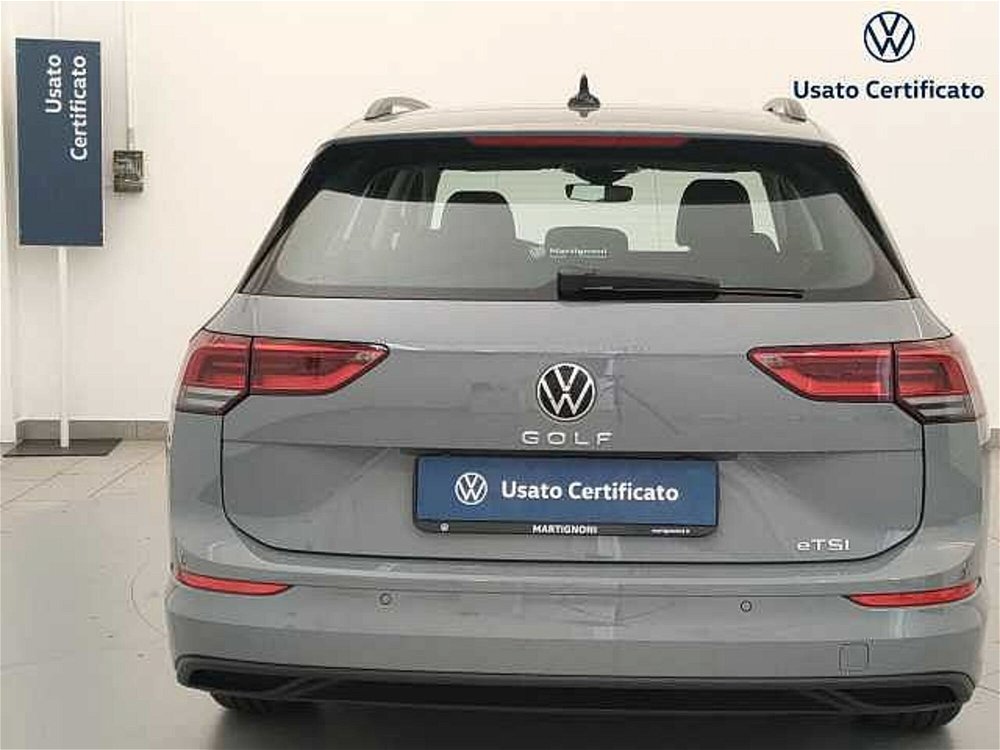 Volkswagen Golf Variant 1.0 eTSI EVO DSG Life nuova a Busto Arsizio (3)