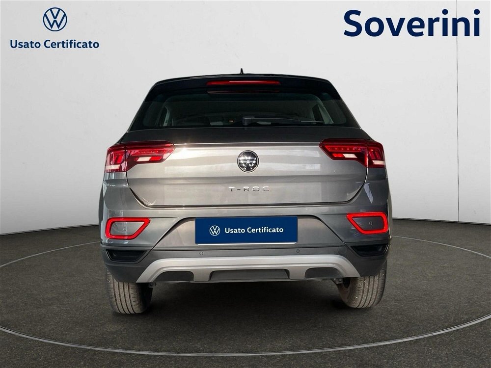 Volkswagen T-Roc 2.0 tdi Life 150cv dsg del 2022 usata a Bologna (5)