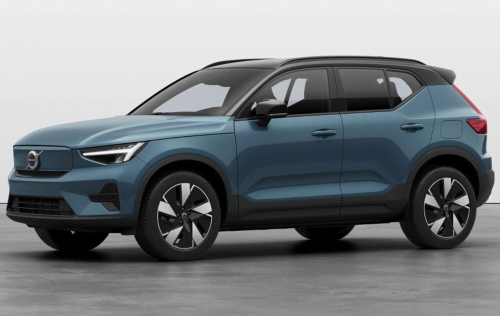 Volvo XC40 nuova a Parma