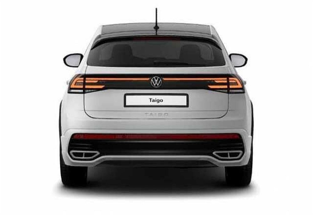 Volkswagen Taigo 1.0 TSI 110 CV R-Line nuova a Cesena (5)