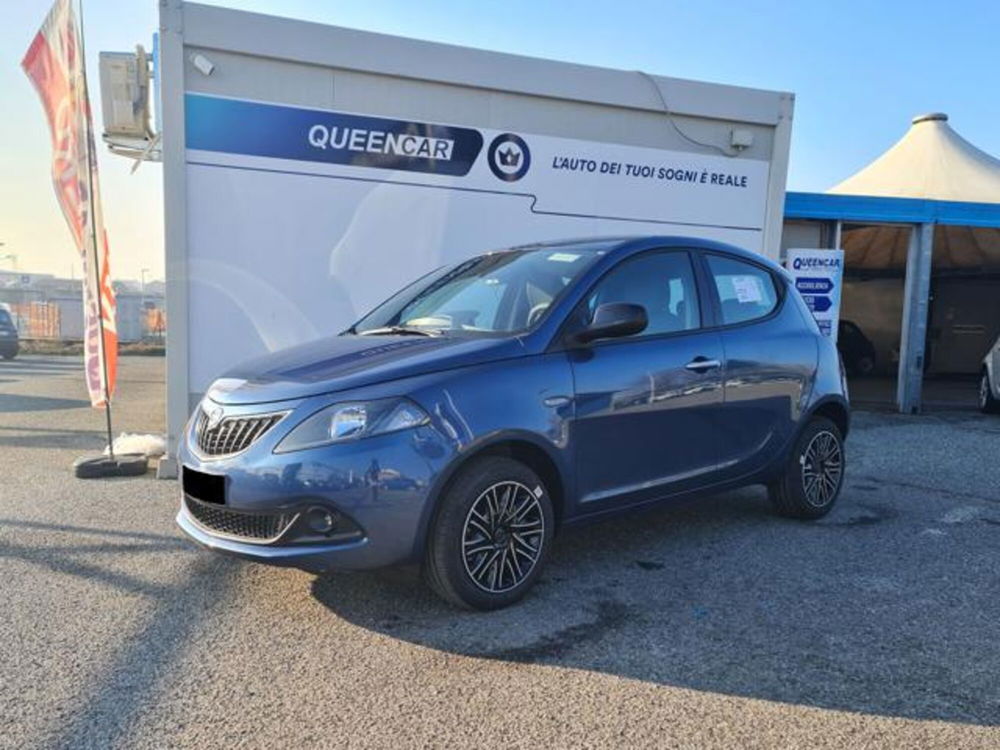 Lancia Ypsilon nuova a Torino