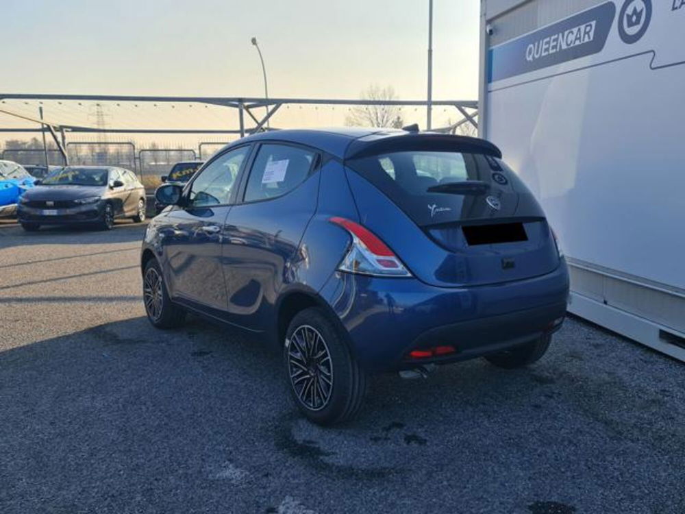 Lancia Ypsilon nuova a Torino (6)