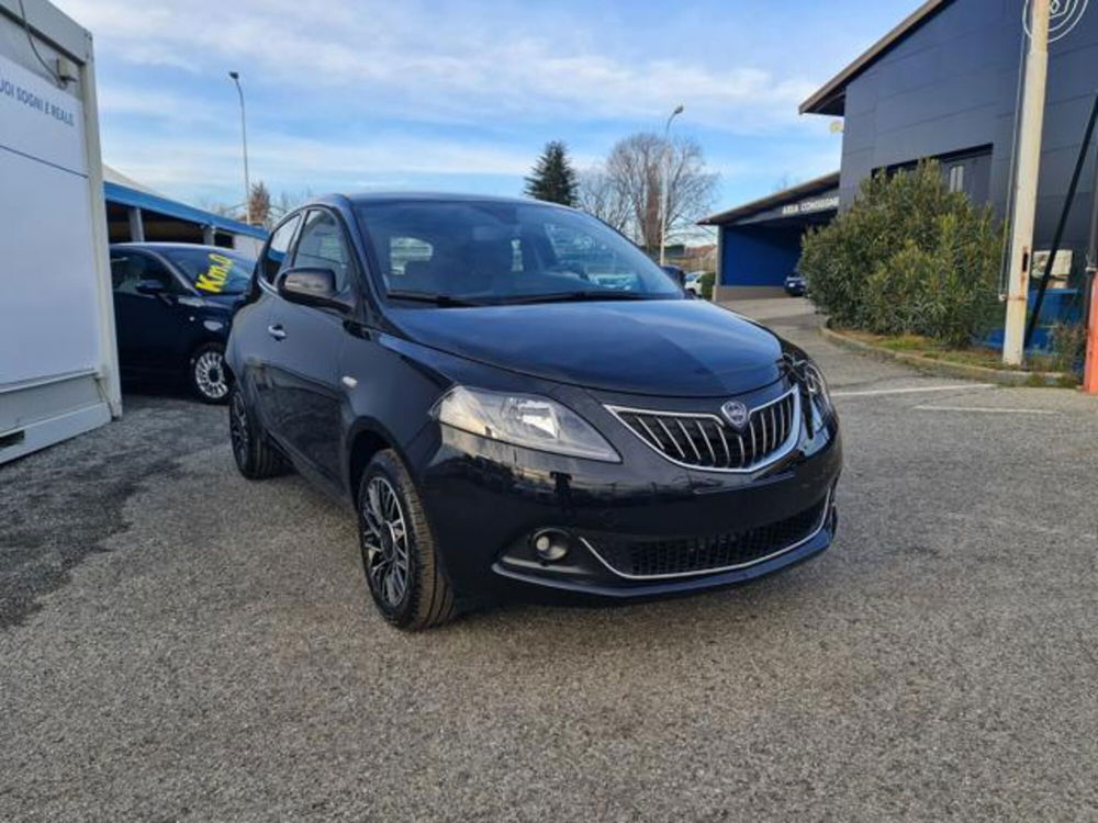 Lancia Ypsilon nuova a Torino (11)