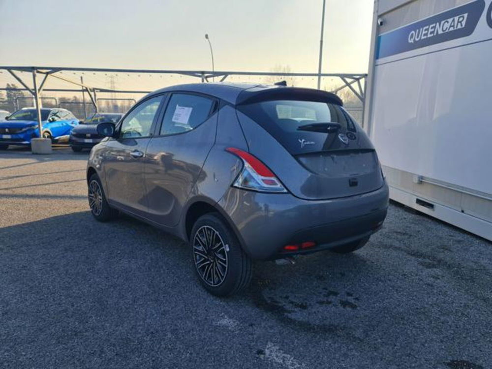 Lancia Ypsilon nuova a Torino (5)