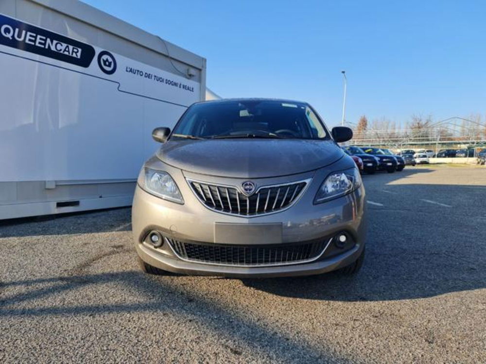 Lancia Ypsilon nuova a Torino (2)