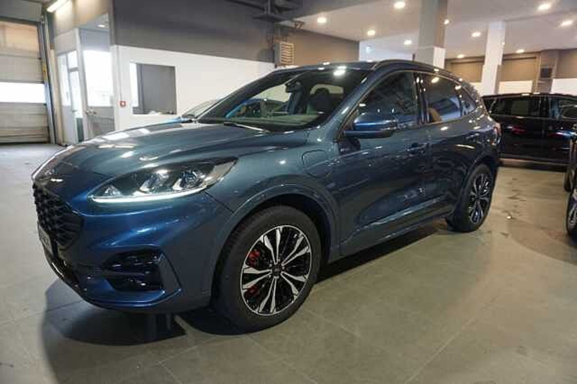 Ford Kuga 2.5 Plug In Hybrid 225 CV CVT 2WD ST-Line  del 2020 usata a Bologna