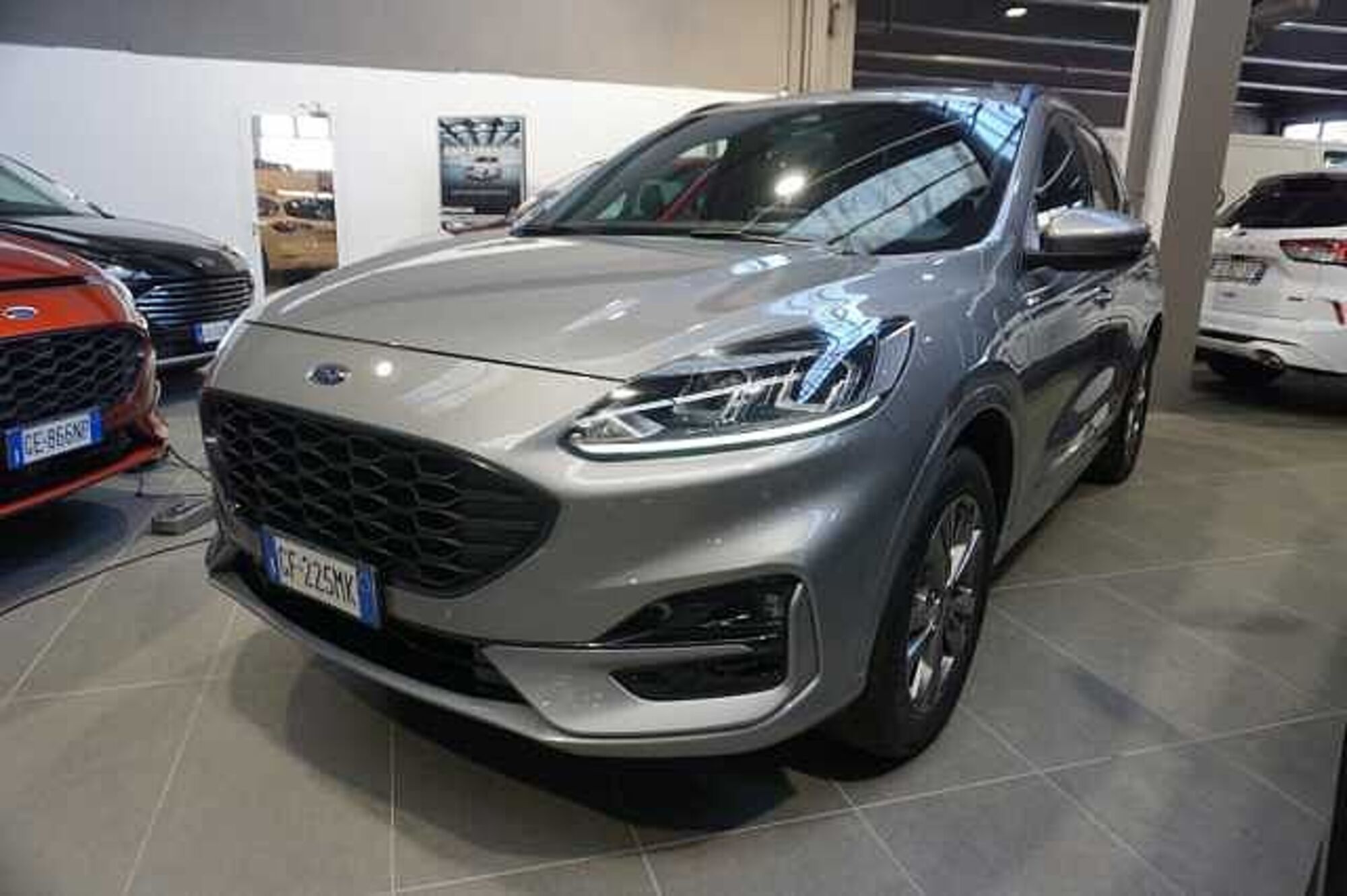 Ford Kuga 2.5 Plug In Hybrid 225 CV CVT 2WD ST-Line  del 2021 usata a Bologna