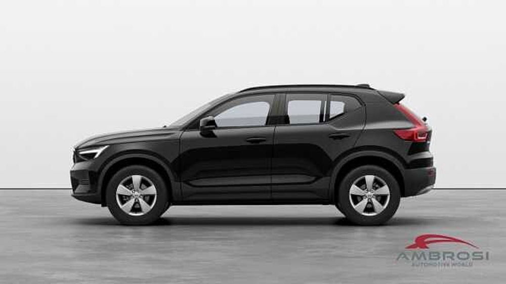 Volvo XC40 B3 automatico Essential  nuova a Corciano (2)