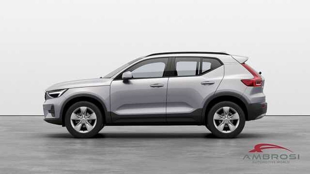 Volvo XC40 nuova a Perugia (2)