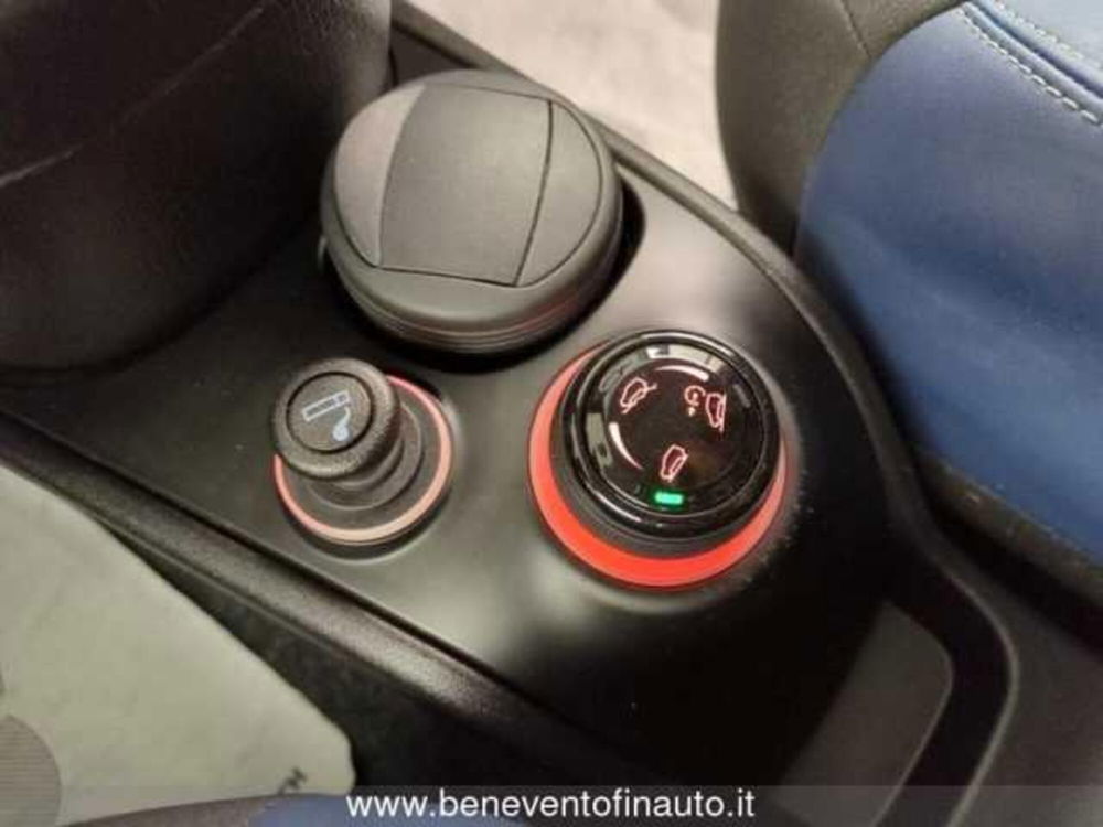 Fiat Panda Cross usata a Avellino (19)