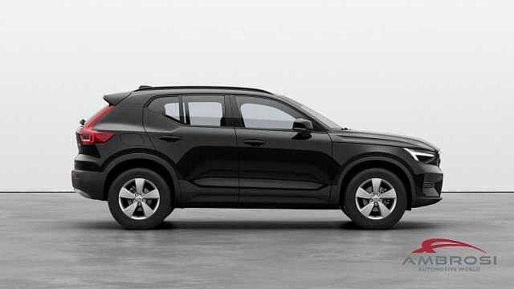 Volvo XC40 nuova a Viterbo (4)