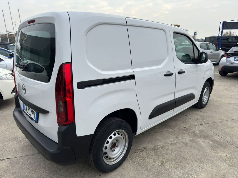 Opel Combo Furgone Cargo 1.2 Benzina 110CV S&S PC 650kg Edition  nuova a Ferrara (4)