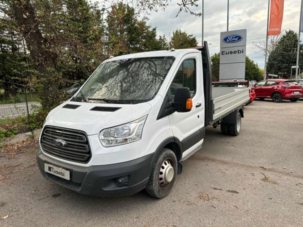 Ford Transit Telaio 350 2.0 EcoBlue 170CV RWD PL Cass.Rib.Tril.Trend  del 2018 usata a Fano (3)