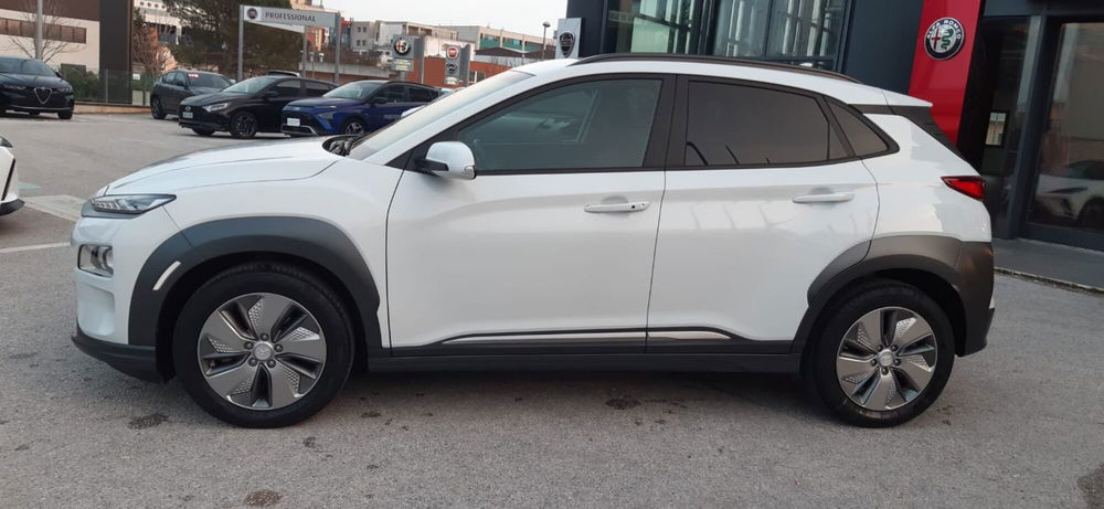 Hyundai Kona usata a Campobasso (7)