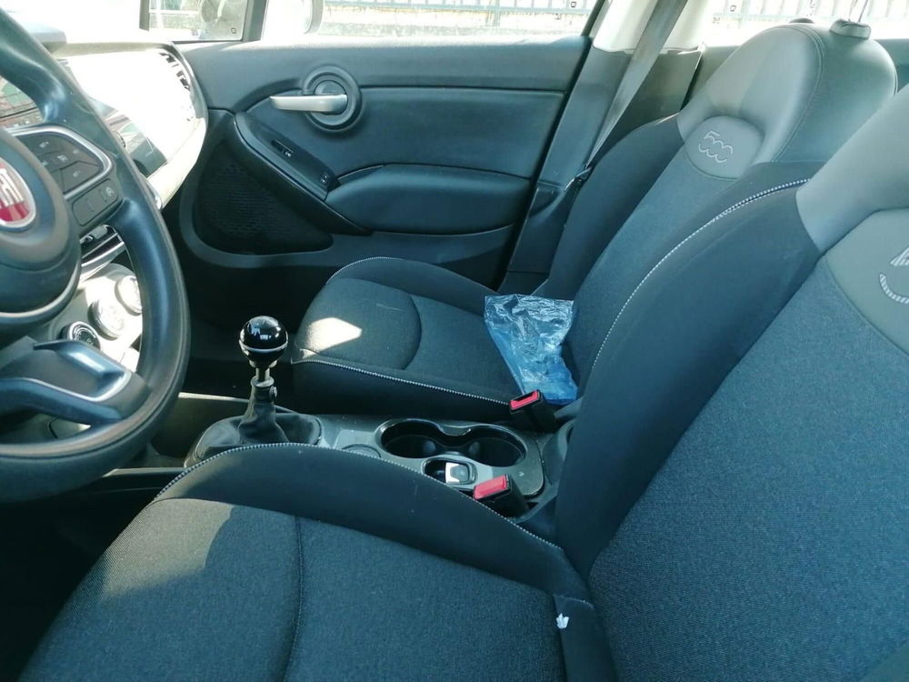 Toyota Aygo X usata a Salerno (12)