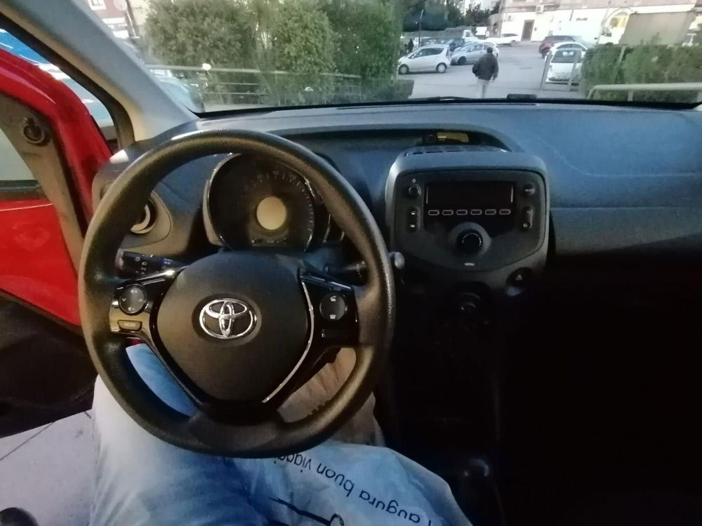 Toyota Aygo X usata a Salerno (10)