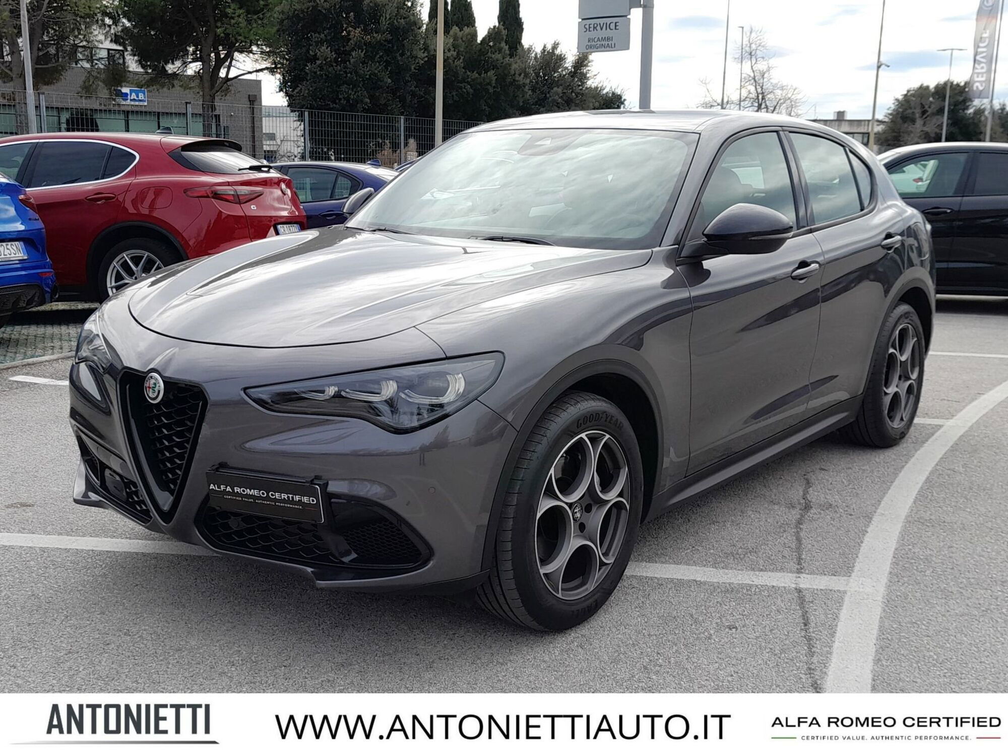 Alfa Romeo Stelvio Stelvio 2.2 Turbodiesel 210 CV AT8 Q4 Business  del 2023 usata a Jesi