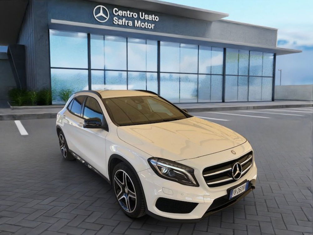 Mercedes-Benz GLA SUV usata a Cosenza (7)