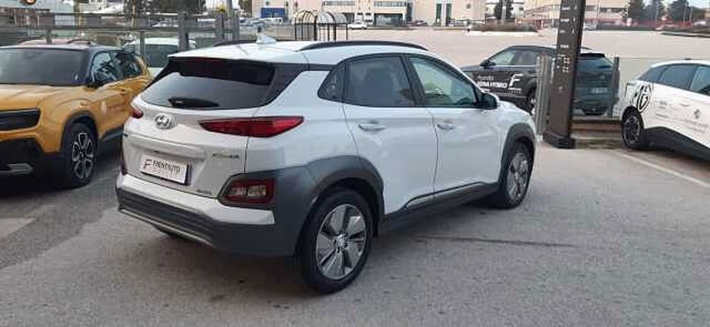 Hyundai Kona EV 39 kWh XPrime del 2020 usata a Ancona (4)