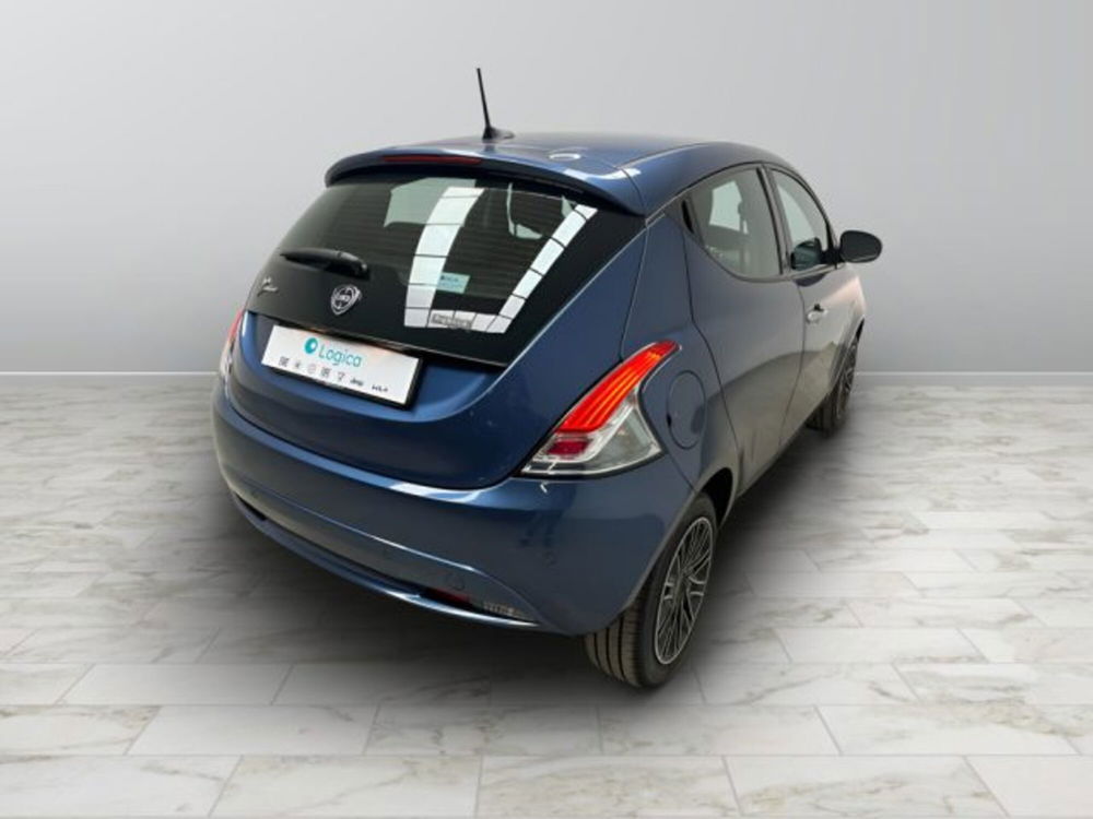 Lancia Ypsilon usata a Biella (8)