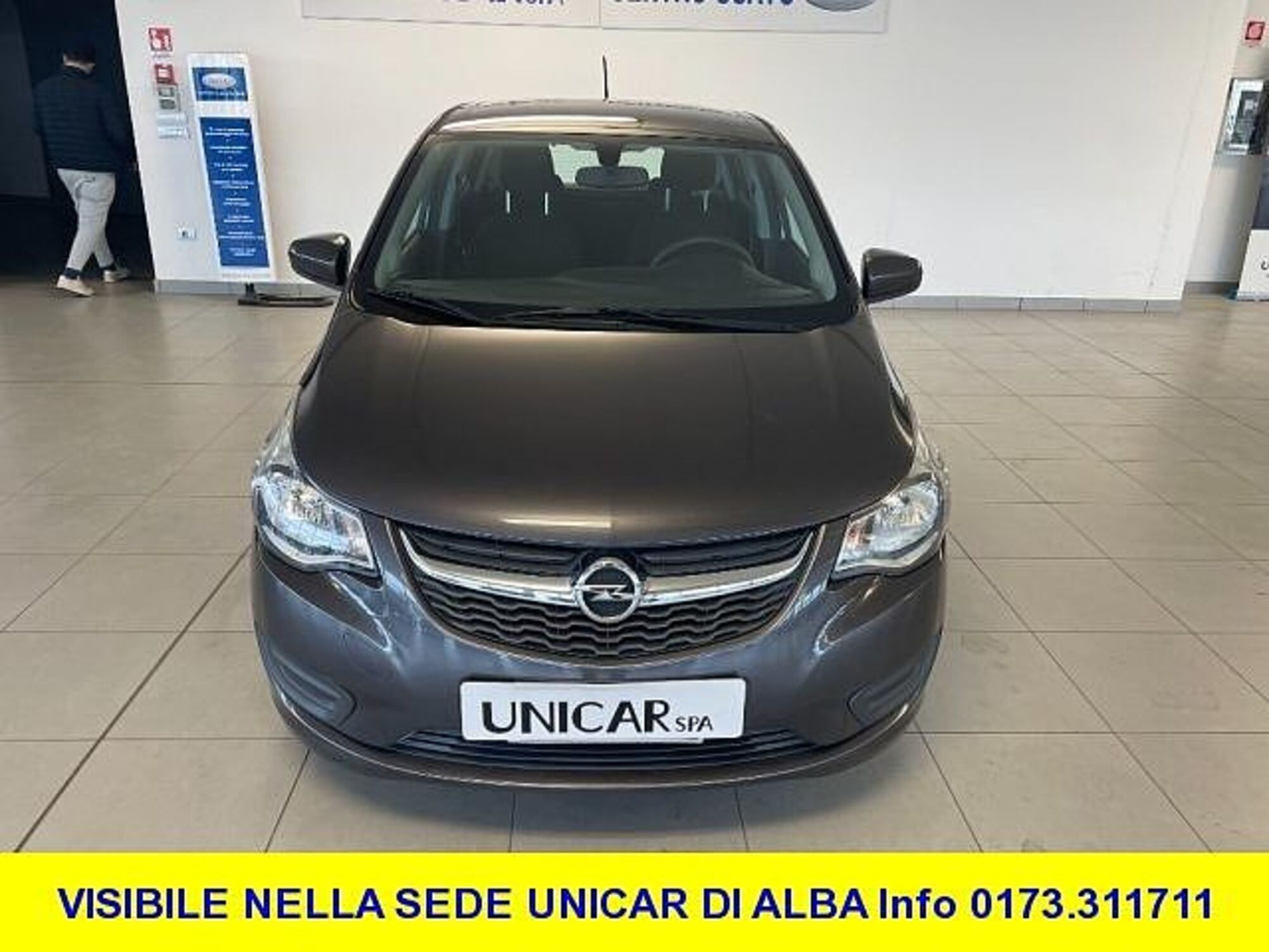 Opel Karl 1.0 75 CV N-Joy  del 2016 usata a Alba