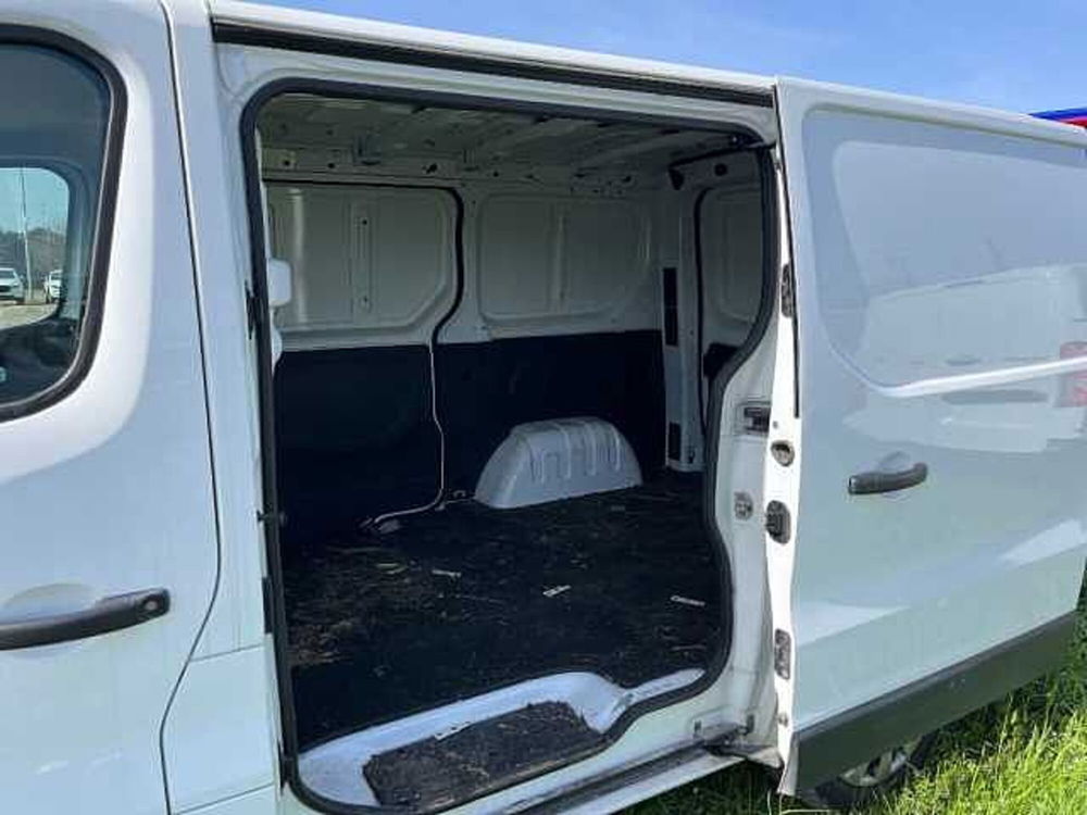 Opel Vivaro Furgone usata a Ravenna (14)