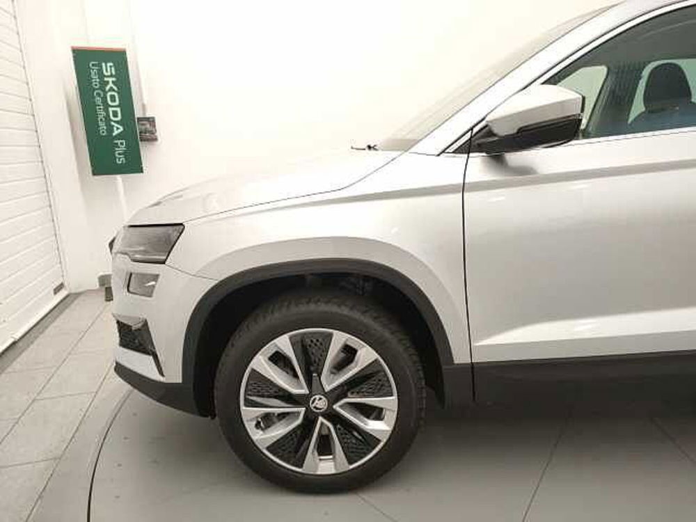 Skoda Karoq nuova a Varese (7)