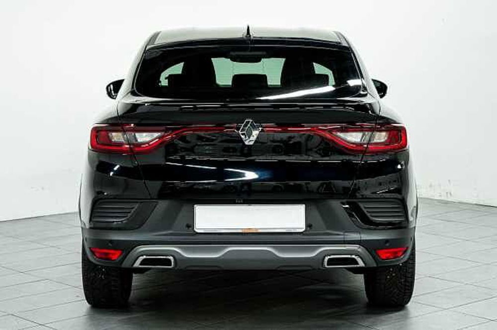 Renault Arkana E-Tech 145 CV R.S. Line  del 2022 usata a Barni (3)