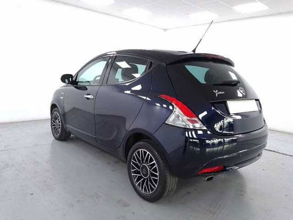 Lancia Ypsilon usata a Cuneo (8)