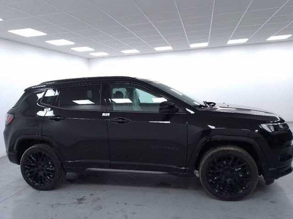 Jeep Compass nuova a Cuneo (4)