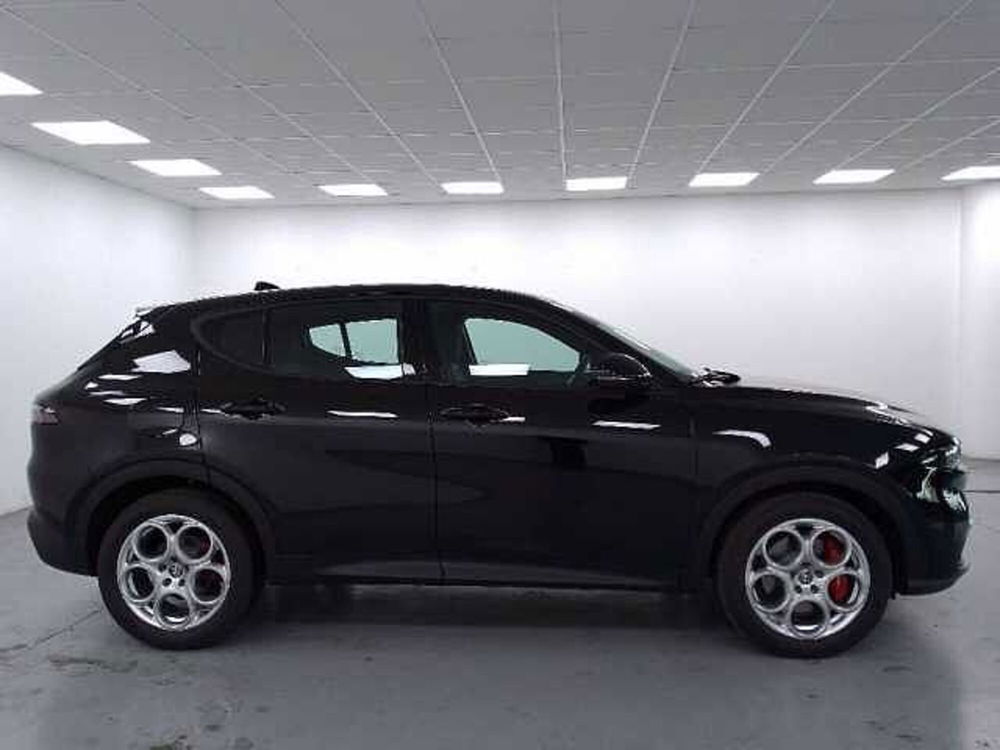 Alfa Romeo Tonale nuova a Cuneo (4)