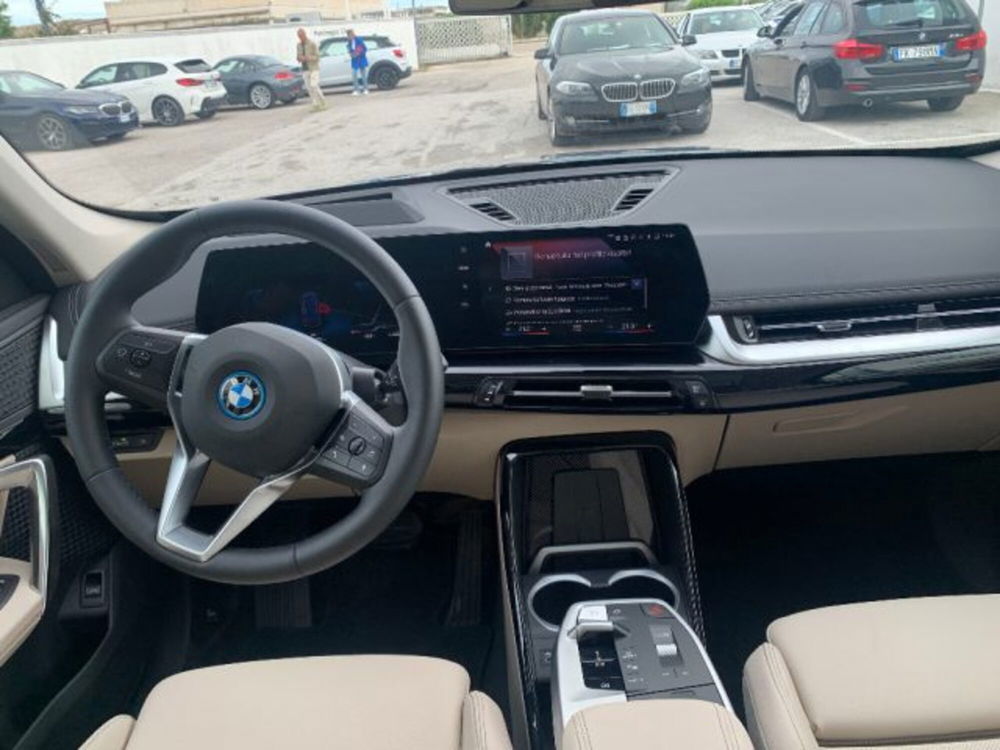 BMW iX1 usata a Lecce (12)