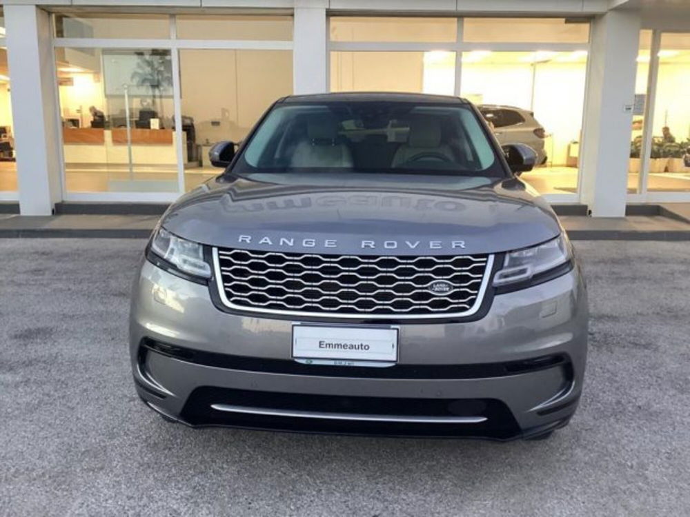 Land Rover Range Rover Velar usata a Lecce (6)