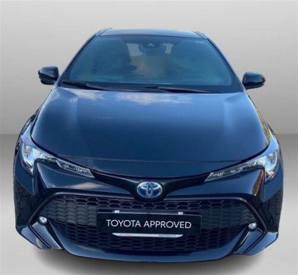 Toyota Corolla Touring Sports 1.8h Active del 2019 usata a Osnago (4)