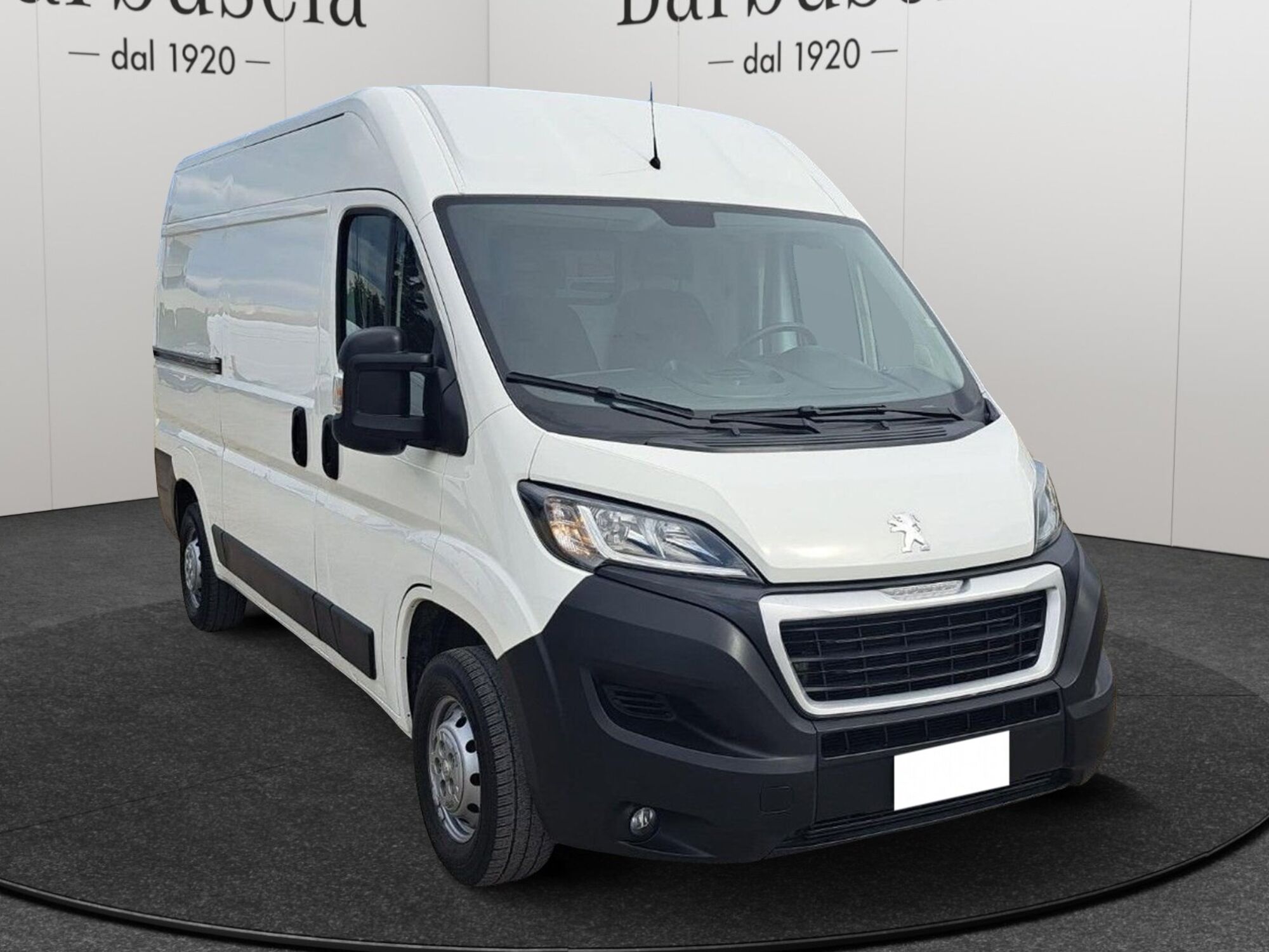 Peugeot Boxer Telaio 335 2.0 BlueHDi 130CV PM-DC Cabinato del 2018 usata a Montesilvano