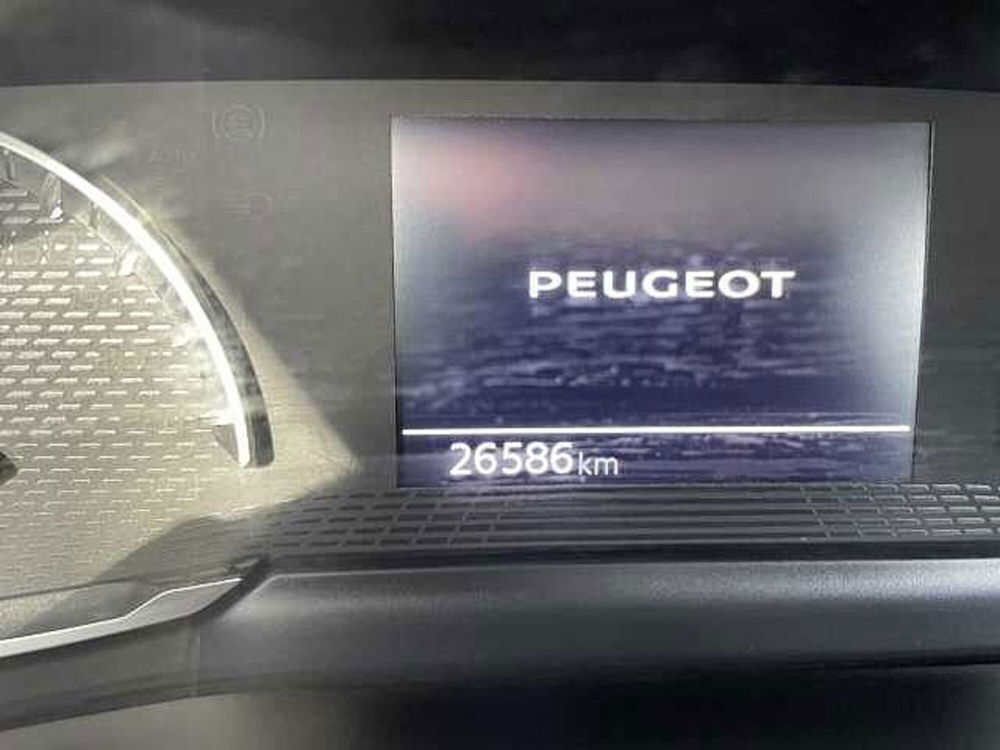 Peugeot 2008 usata a Vibo Valentia (12)