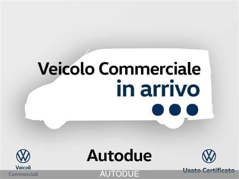 Volkswagen Veicoli Commerciali Transporter Furgone 2.0 TDI 150CV DSG PC Kombi Business  del 2021 usata a Salerno
