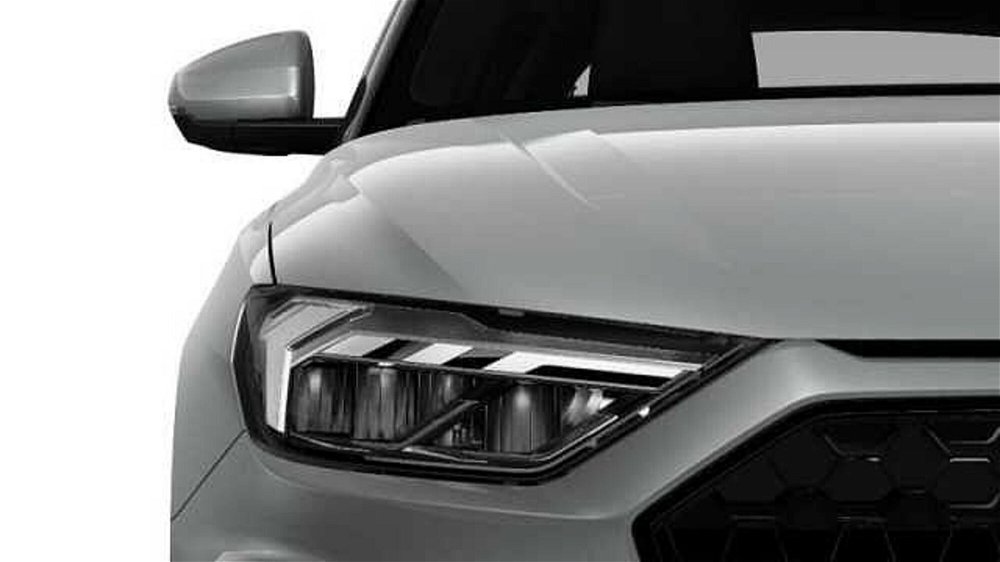 Audi A1 Sportback 30 TFSI S line edition  nuova a Altavilla Vicentina (2)