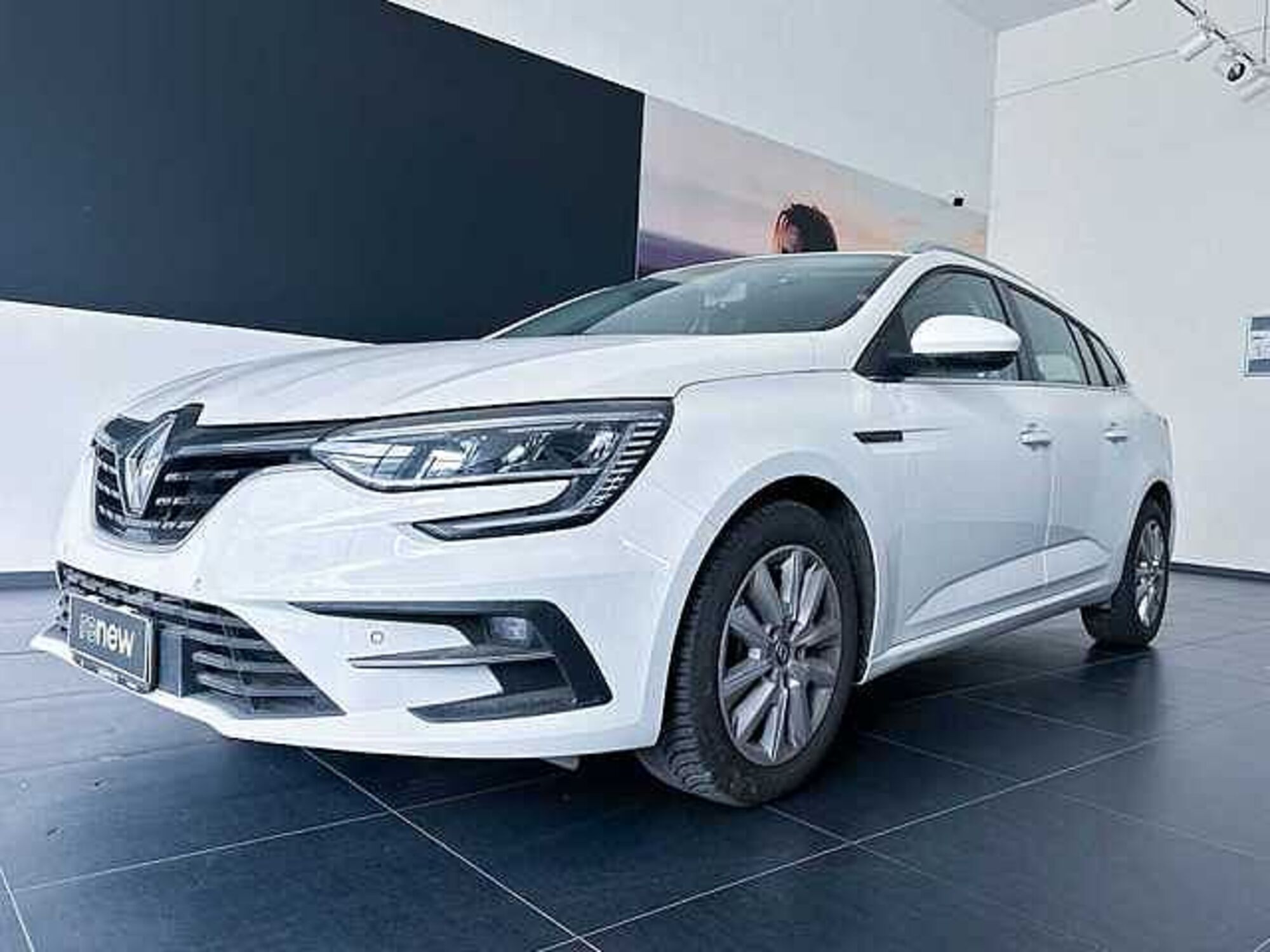 Renault M&eacute;gane Sporter Blue dCi 115 CV EDC Equilibre  del 2022 usata a Rende