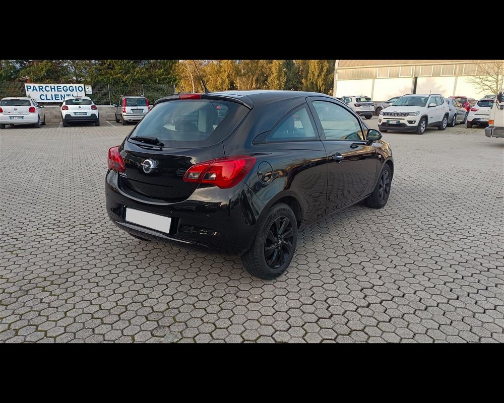 Opel Corsa Coupé 1.2 Cosmo del 2015 usata a Massarosa (5)
