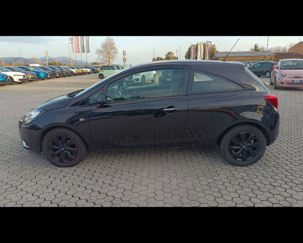 Opel Corsa Coupé usata a Lucca (8)