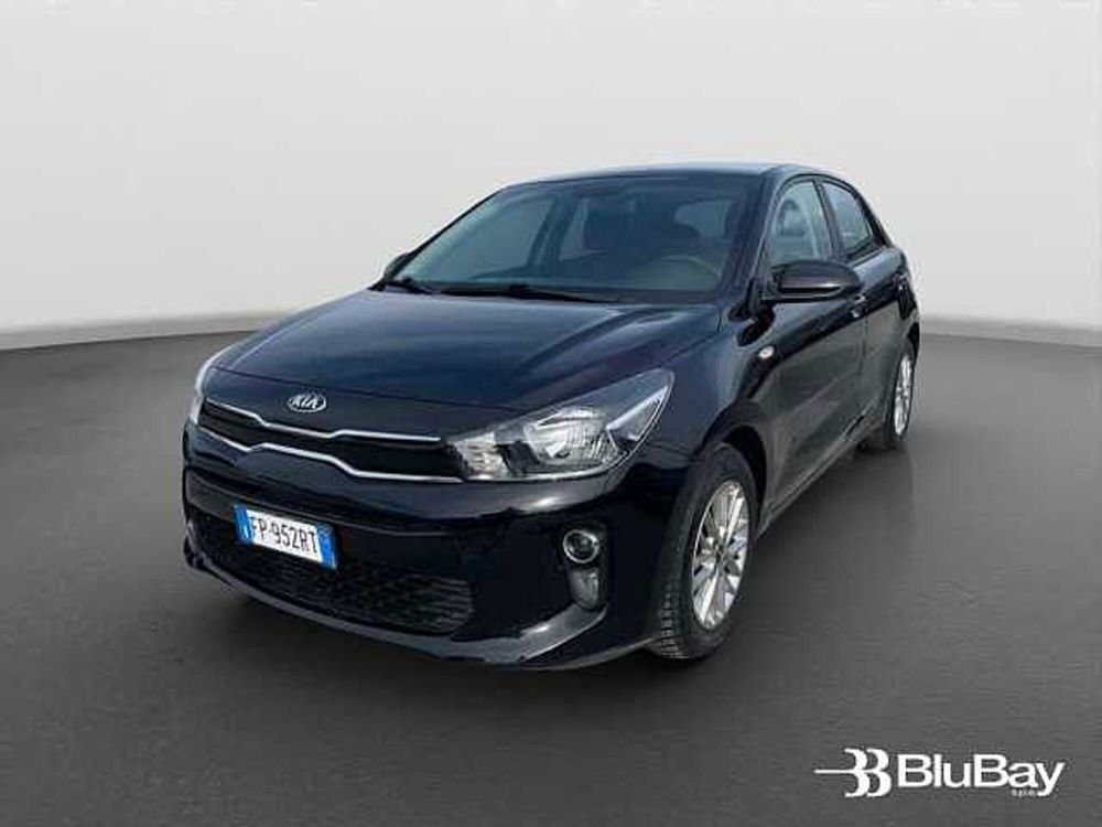 Kia Rio usata a Livorno