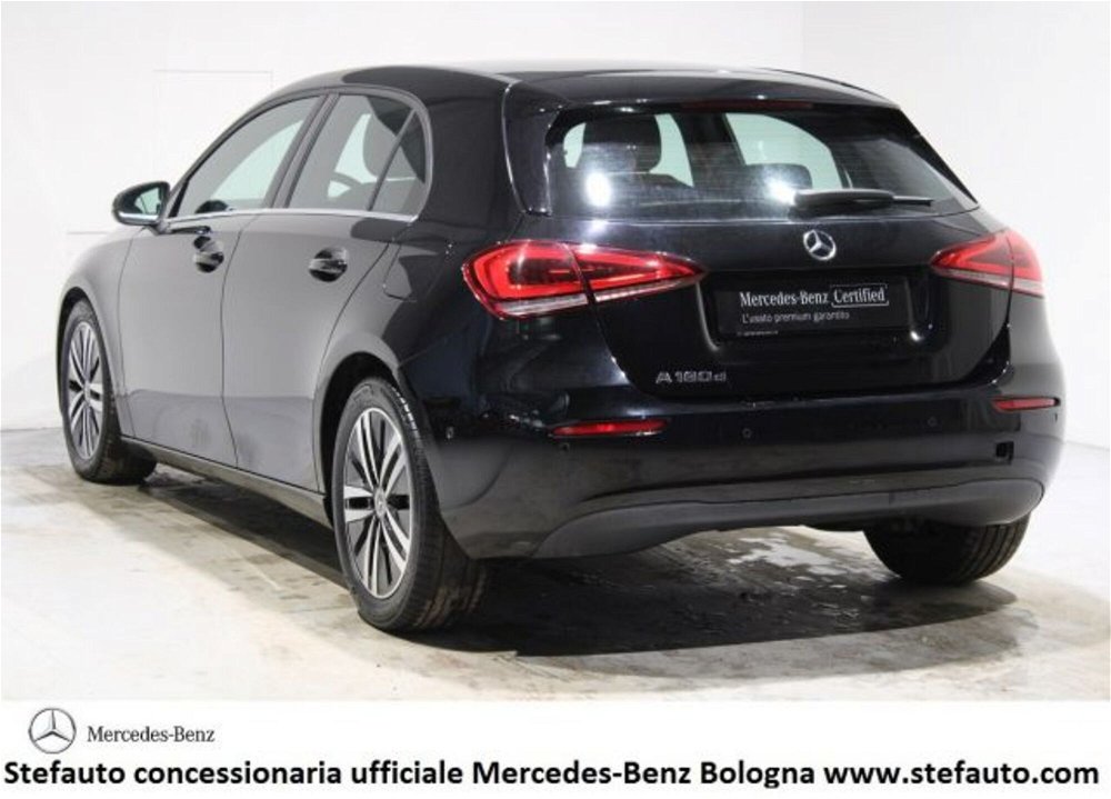 Mercedes-Benz Classe A 180 d Digital Edition auto del 2021 usata a Castel Maggiore (3)