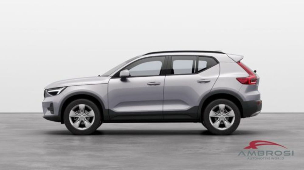 Volvo XC40 nuova a Perugia (2)